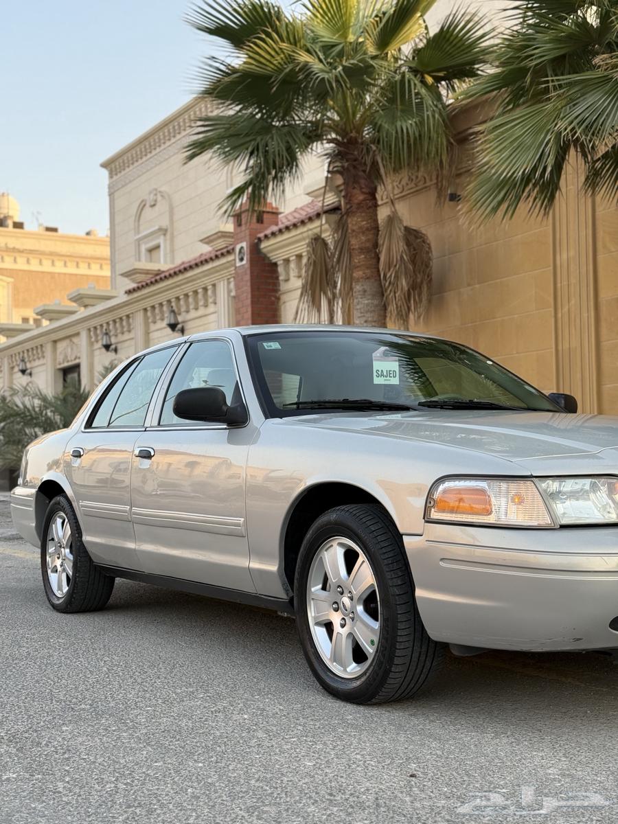 فورد كراون فكتوريا 2012 - سعودي وارد الجزيرة64437463212931114