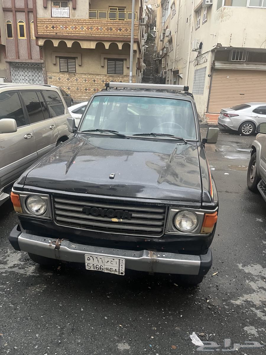 جيب صالون موديل 85 لون اسود64437166974466110