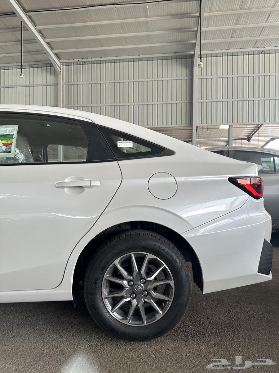 يارس استاندر y لون ابيض موديل 202664431210597122112