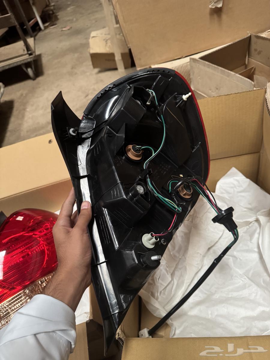 اسطب طقم صني 2003-2006 أصلي وكالة64430751831425111