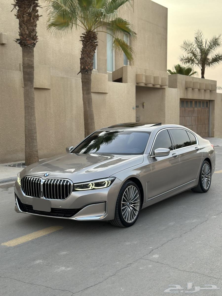 بي ام 730 موديل 2021 مخزن ماشي 56 الف فقط على الضمان64429613707394112