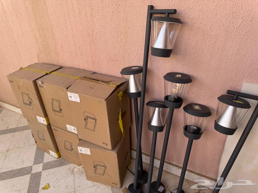 كشافات ولمبات محل مخازن الاضاءة64434415197315111