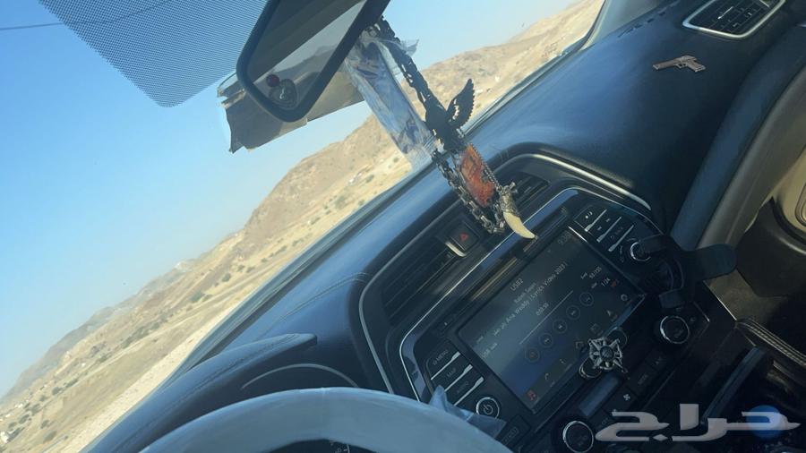 Maxima Chalih64438888041091111