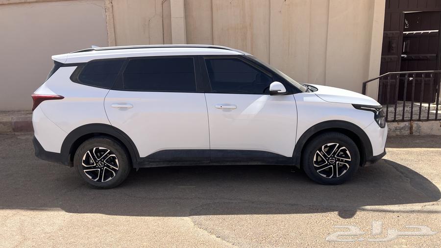 جيب كيا64431007981443110