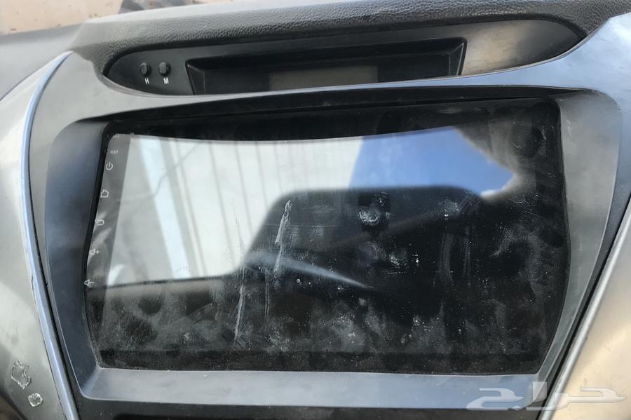 Android screen that fits most cars64434387616643111