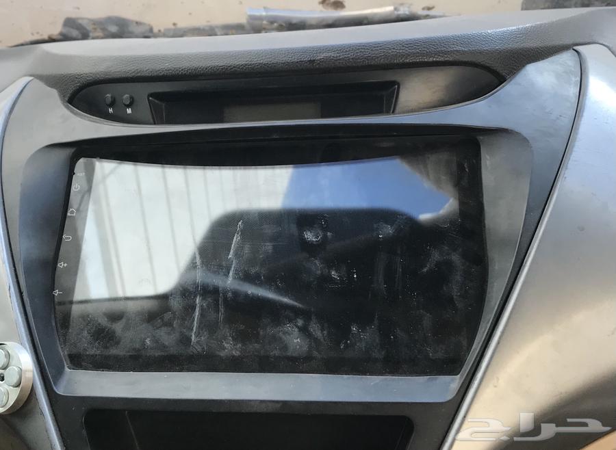 Android screen that fits most cars64434387616643112