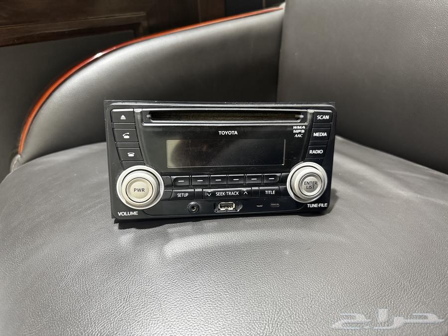 مسجل تايوتا وكاله اصلي فرارات فضي شبه جديد64440002108033111