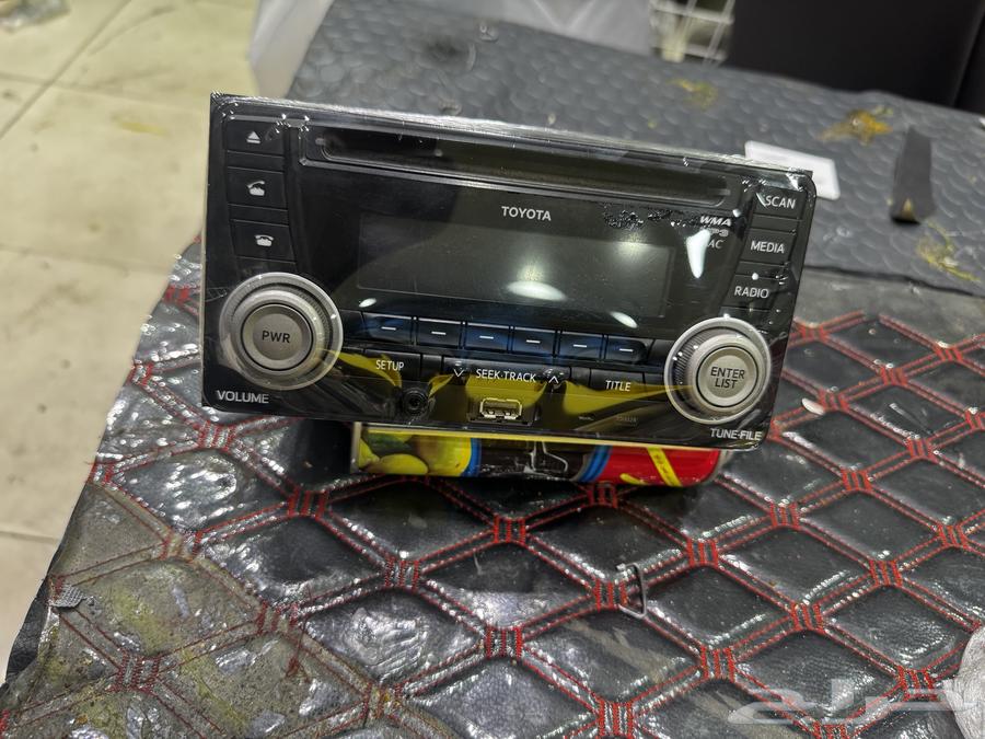 مسجل تايوتا وكاله اصلي فرارات فضي شبه جديد64440002108033114