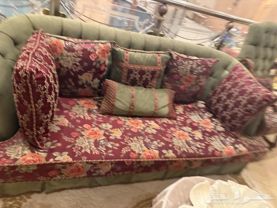 للبيع بأسعار رمزية64290311318913111