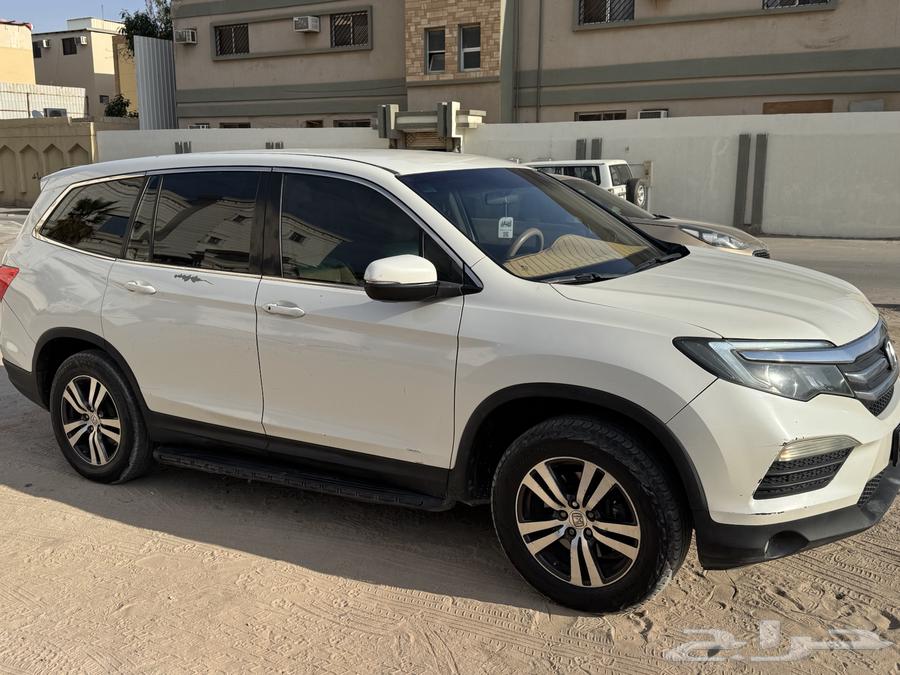 هوندا بايلوت ابيض مالك ثاني 201664469390266881110