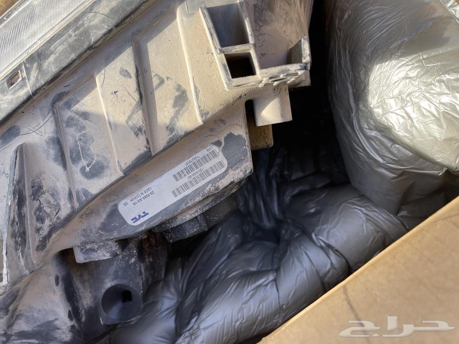 Driver's side eyeliner candle64436400152193111