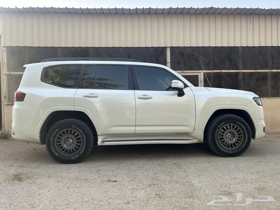 جنوط بريد وكفرات بي قودرتش الاصلية64433539381635110