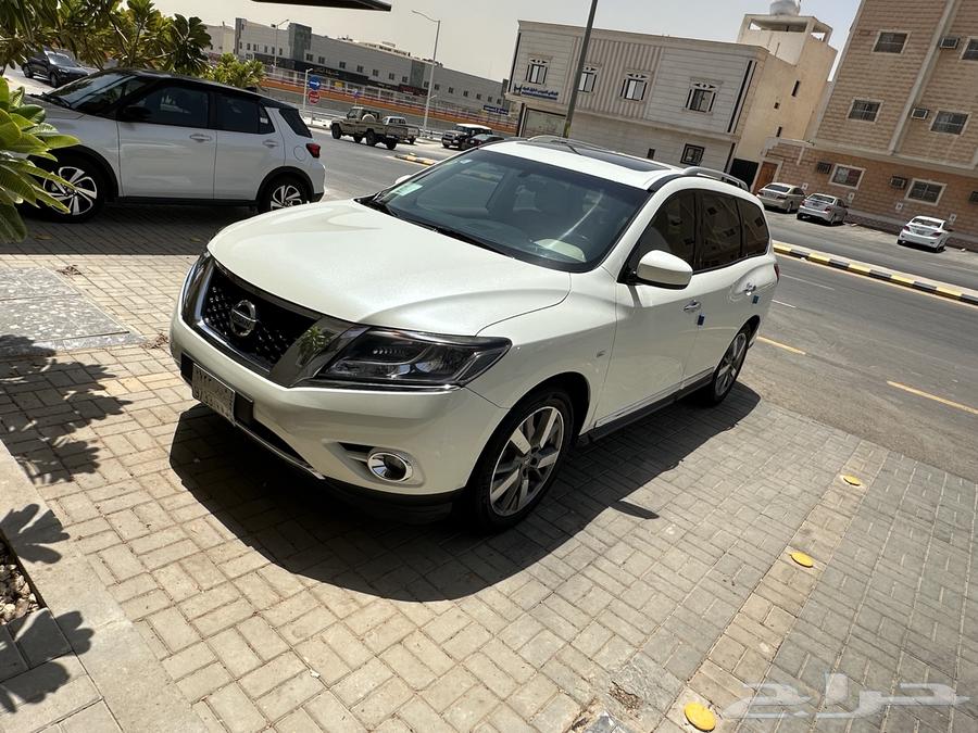 نيسان باثفندر SV 2016 نظيفة جدا وممشي قليل64439472530306111