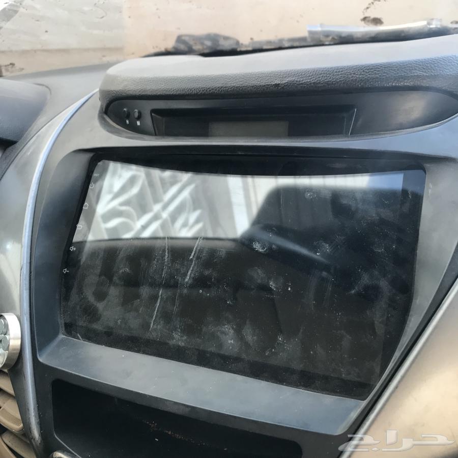 Android screen that fits most cars64434387616643110