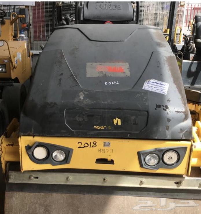 Bobcat and compactor for daily and monthly rental, asphalt equipment available64432087806594111