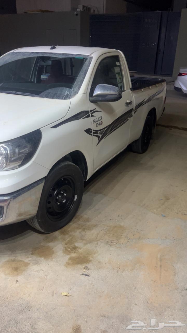 هايلكس 2025 ماشي 4600 بحالة الوكاله وبزيت الوكاله مابعد غير64437894619778110