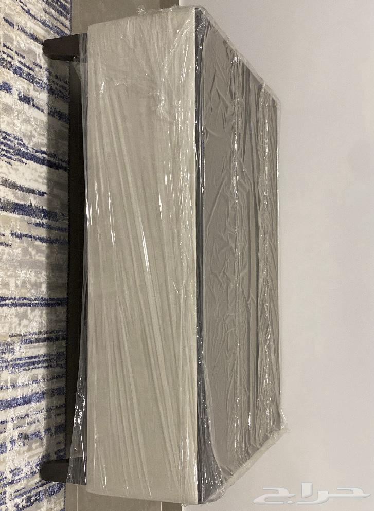 طاولة كنب جديدة للبيع64299403240705111