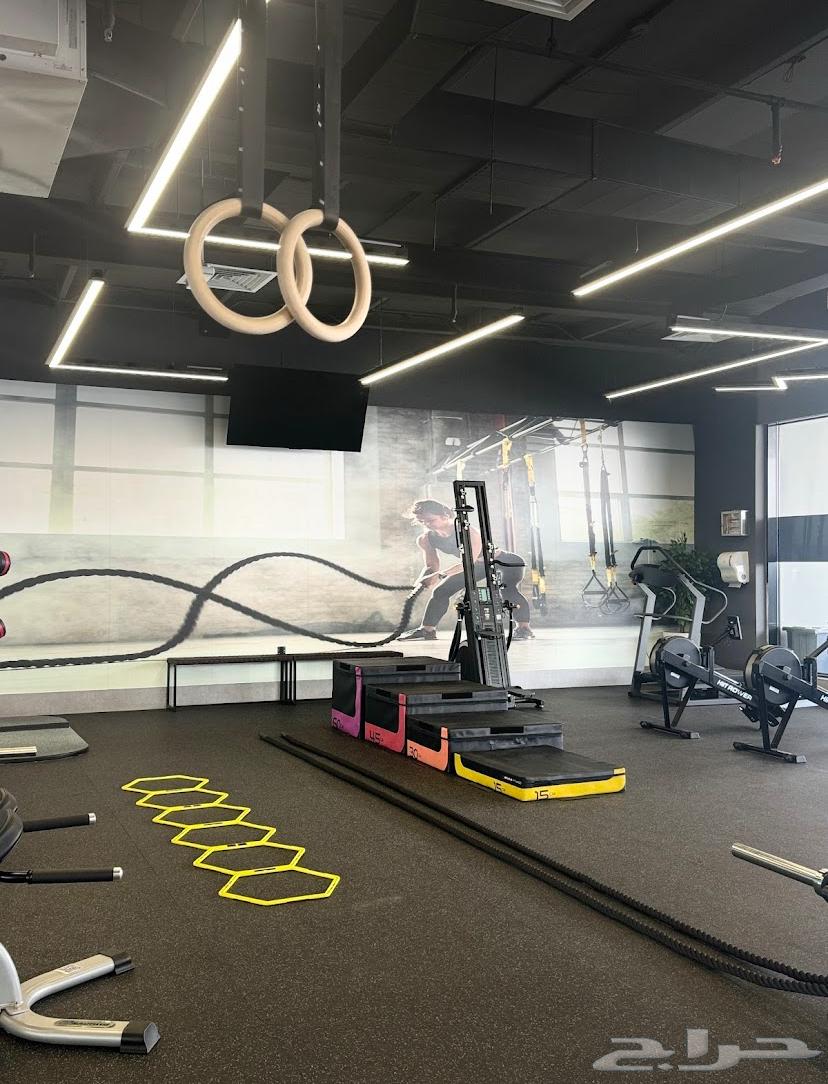 اشتراك نادي للبيع لمدة سنه و شهر ( للنساء)64297656238338112