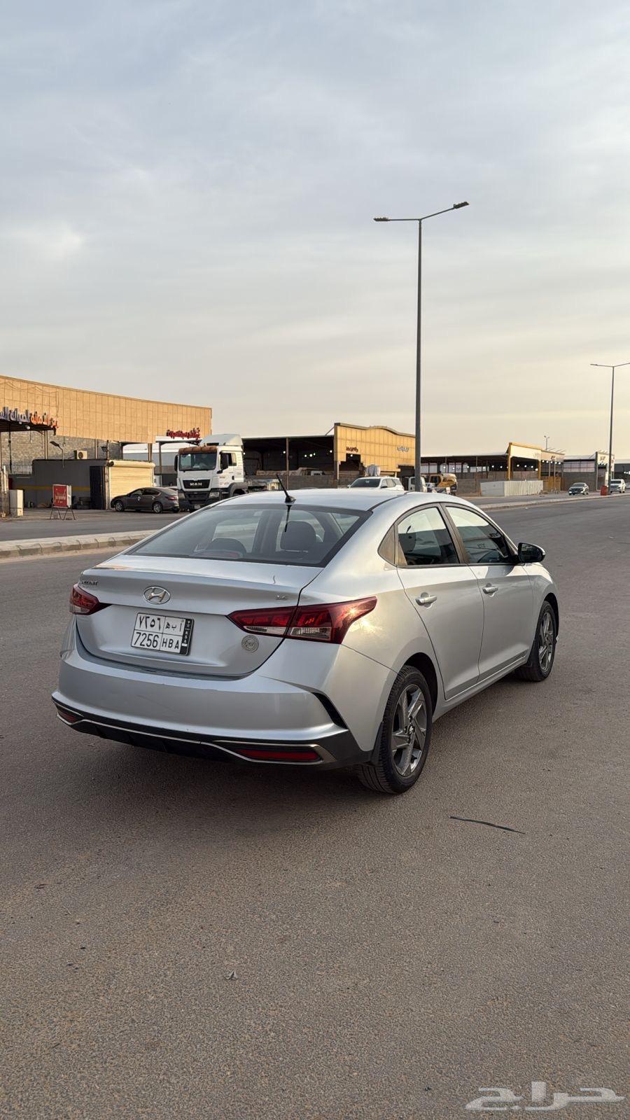 للبيع اكسنت 202164433966723971110