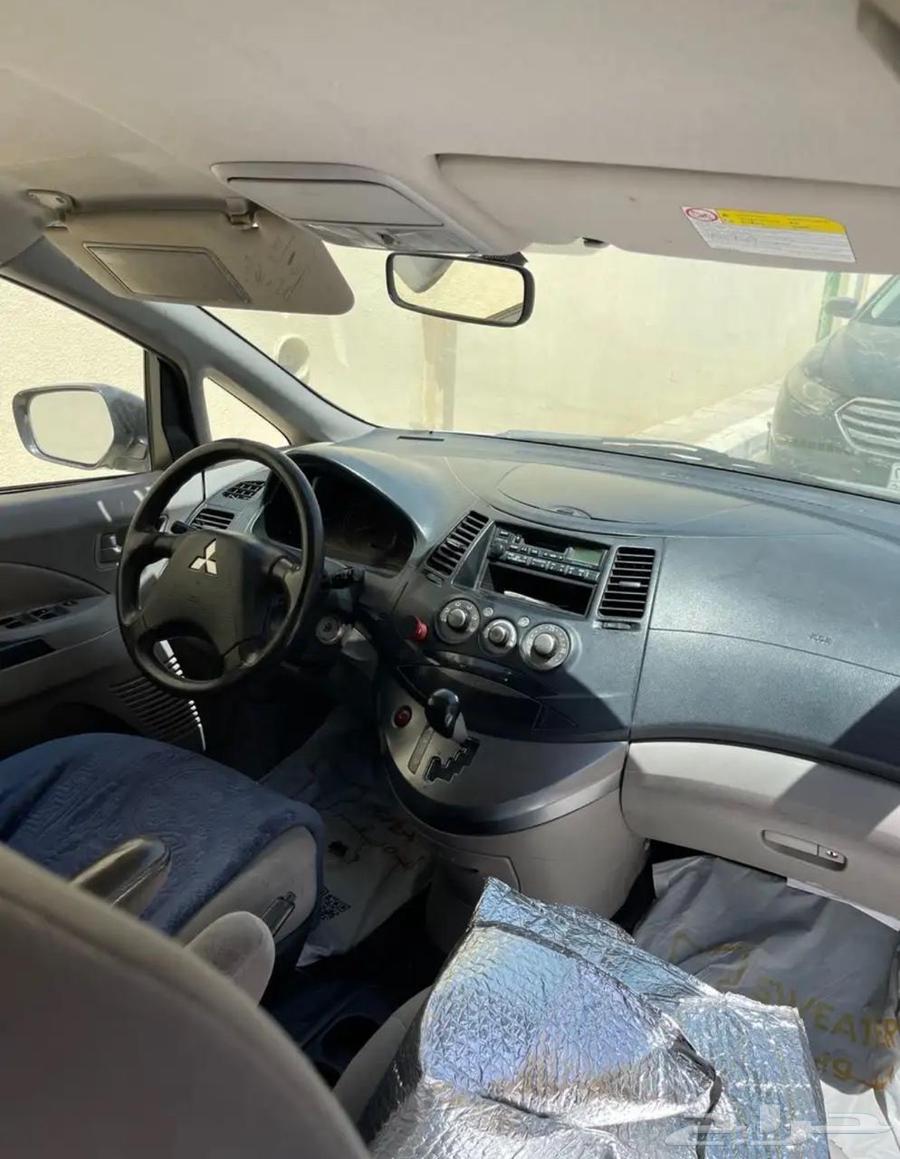 ميتسوبيشي جرانديز64438753482626111