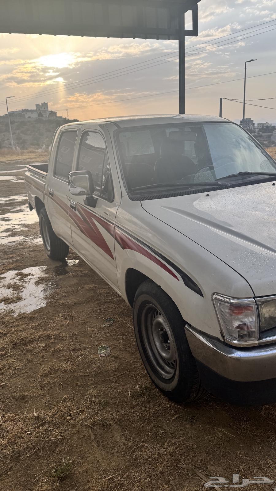 HiLux 200164443695599362113