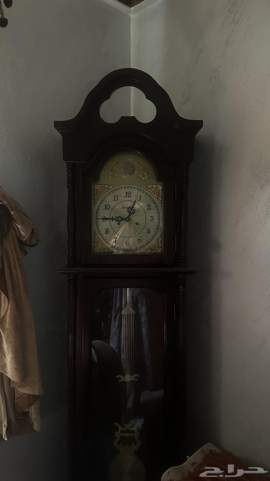 ساعه ارضيه طويله64345796799361110