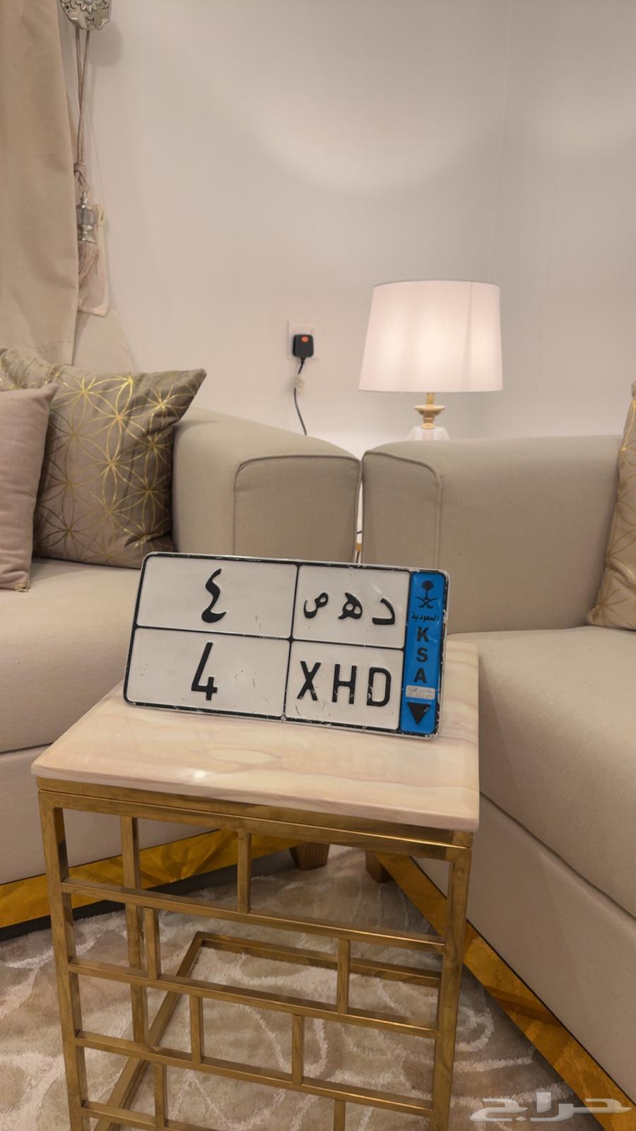 للبيع لوحه مميزه فردي نقل ( د ه ص 4 )64405971165953110