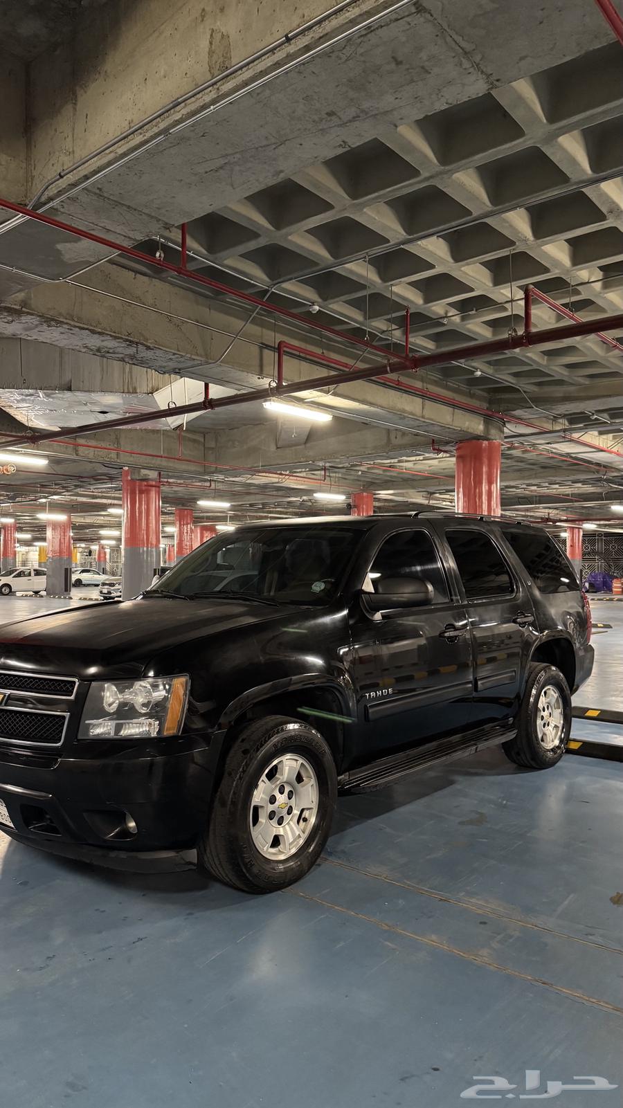 Tahoe 2013 Double Low Mileage Black Located in Abha64447798499203114