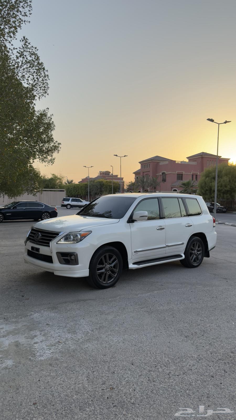 جيب لكزس Lx570 2013 فل كامل64451782313219111