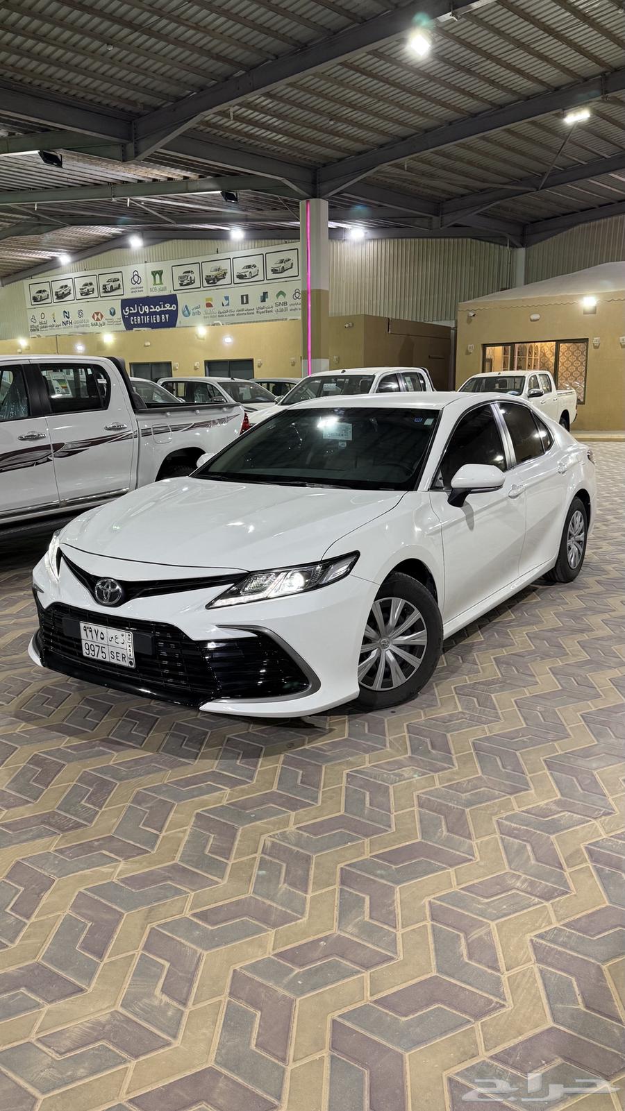 كامري 2024 ستاندر سعودي وكاله عداد ( 43 الف km فقط )64443655308290111