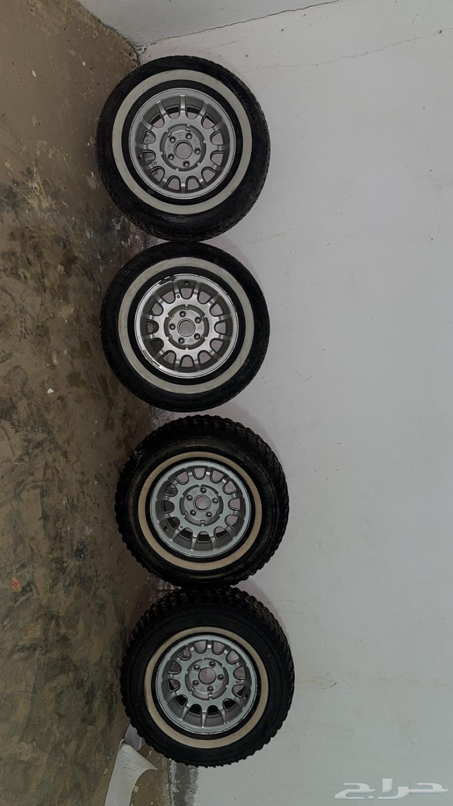 اربع جنوط فورد وكفرات مقطعه64451889645313110