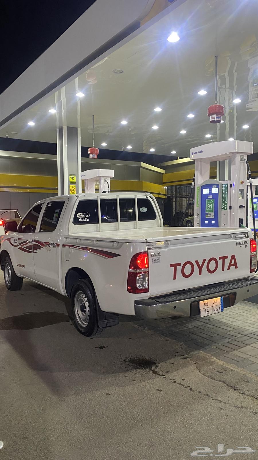 هايلوكس 2015 للبيع64440954975873111