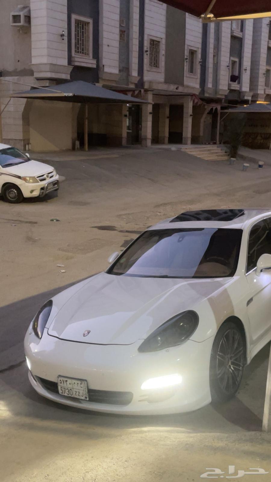 بورش باناميرا شبه مخزن للبيع او بدل مناسب64441103629826110