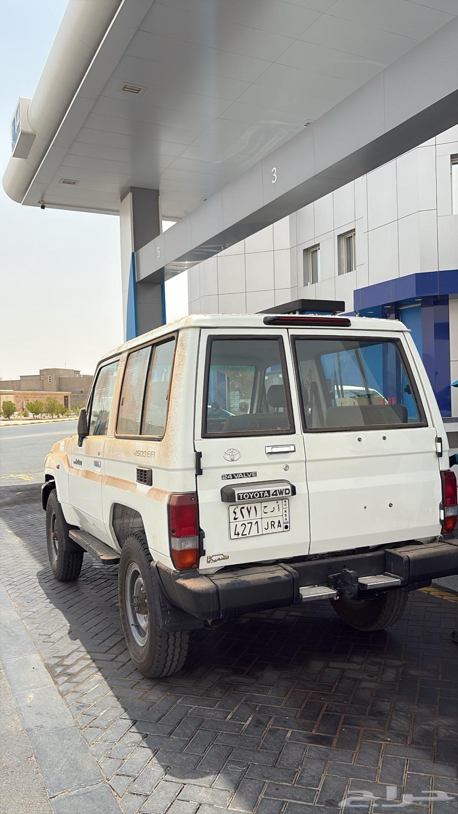 للبيع جيب ربع 2008 حكومي ممشى90 الف حقيقي64450022645635111