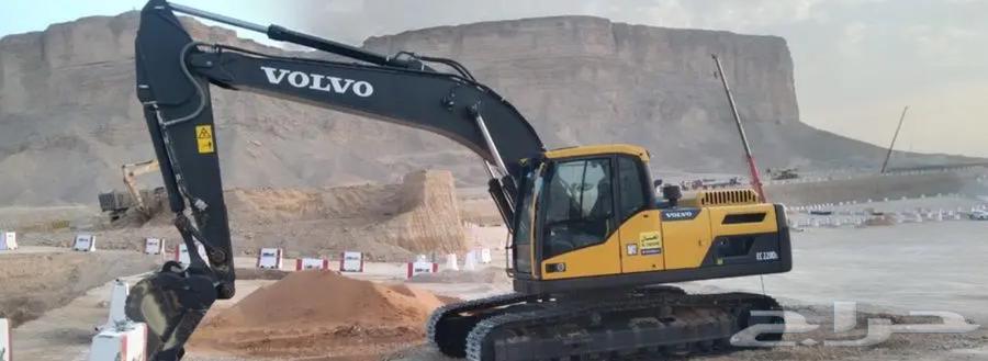 يوجد لدينا تريلات بكلينات ل الحفر وترحيل المخلافات والحجر64444593425154110