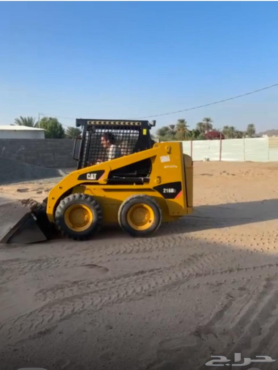 Bobcat Caterpillar Model 2013 Size 216 with Approximately 5000 Hours64451324873219110