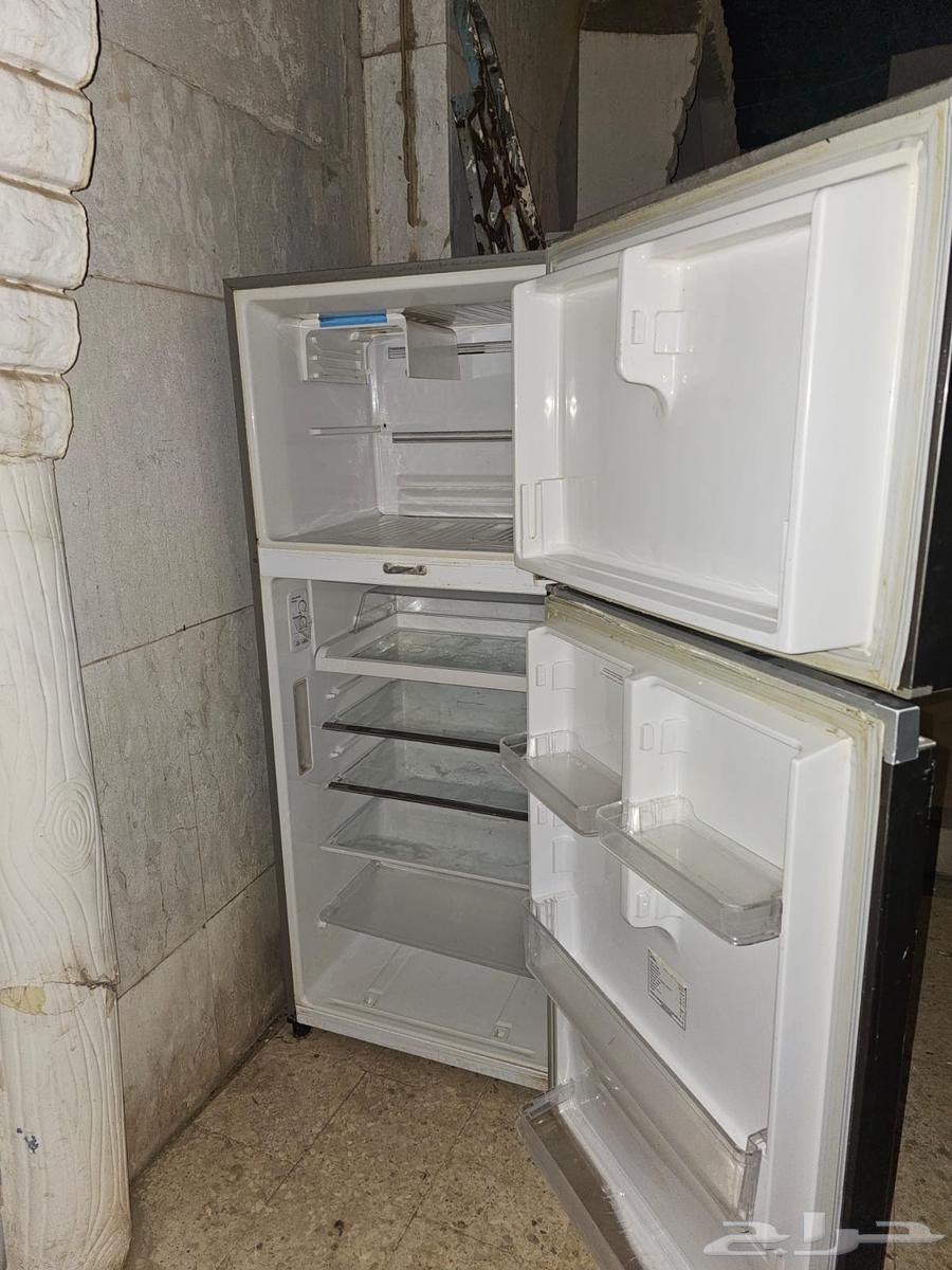 ثلاجه و غسالة أو تاماتيك كبيره خربانه للبيع64250587432579113