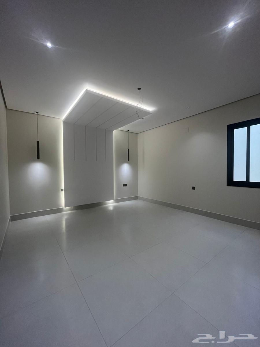 شقه للبيع مساحه كبيره63613607898883111