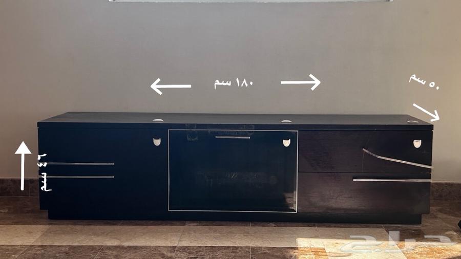 طاولة تلفزيون للبيع 180 ريال64304088617217110