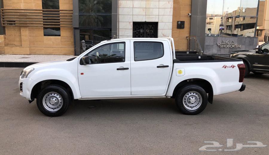 Dmax Isuzu 2023 very clean double64440232923395111