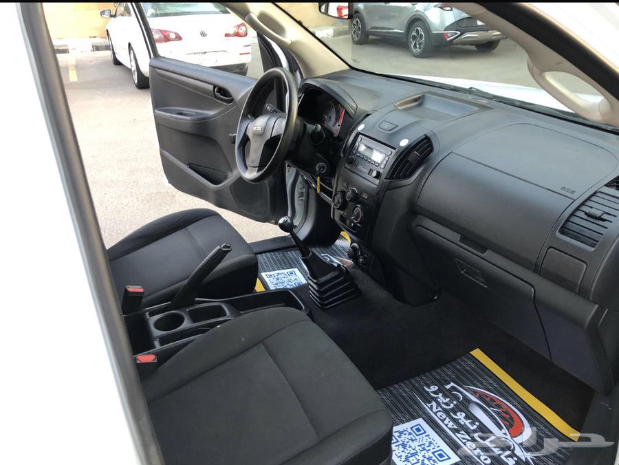 Dmax Isuzu 2023 very clean double64440232923395113