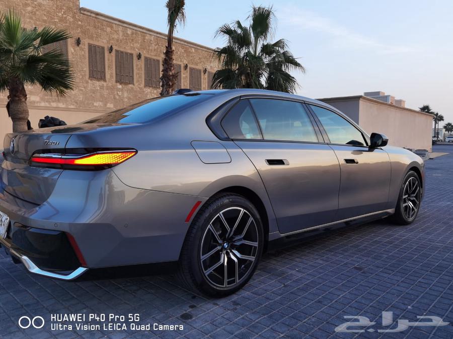 BMW 740 Unique Interior and Exterior Color64442090067841110