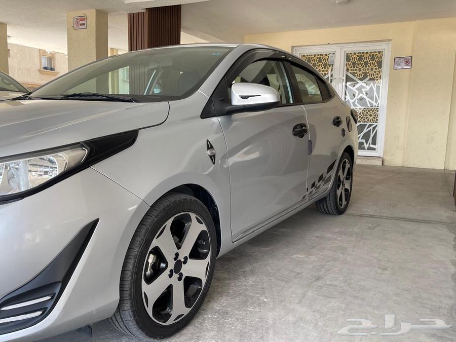 للبيع يارس فل كامل وكالة64449690924930112