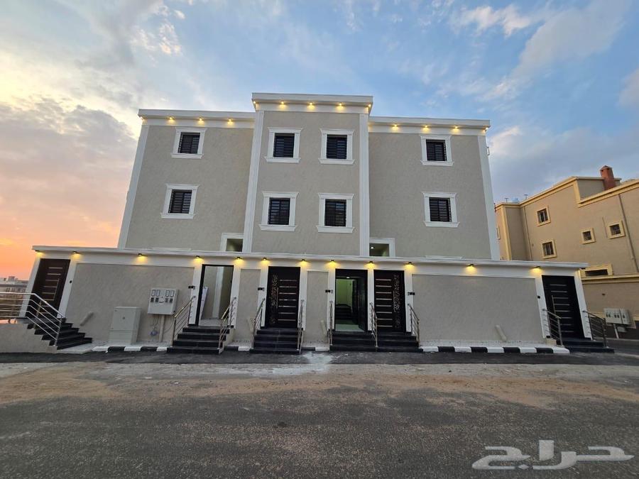 Apartments and Top Floors for Sale in Al Rabwah, Al Wadiyan, Asir63613606405505111