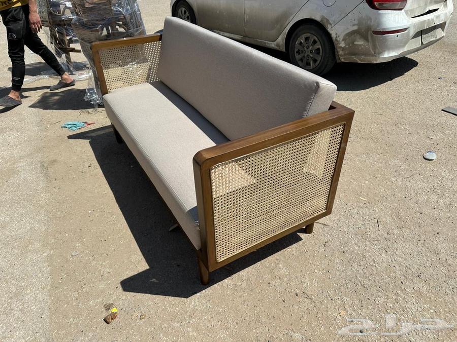 كراسي وطاولات محل شاي جديده ونظيفه شرط64312852448002110