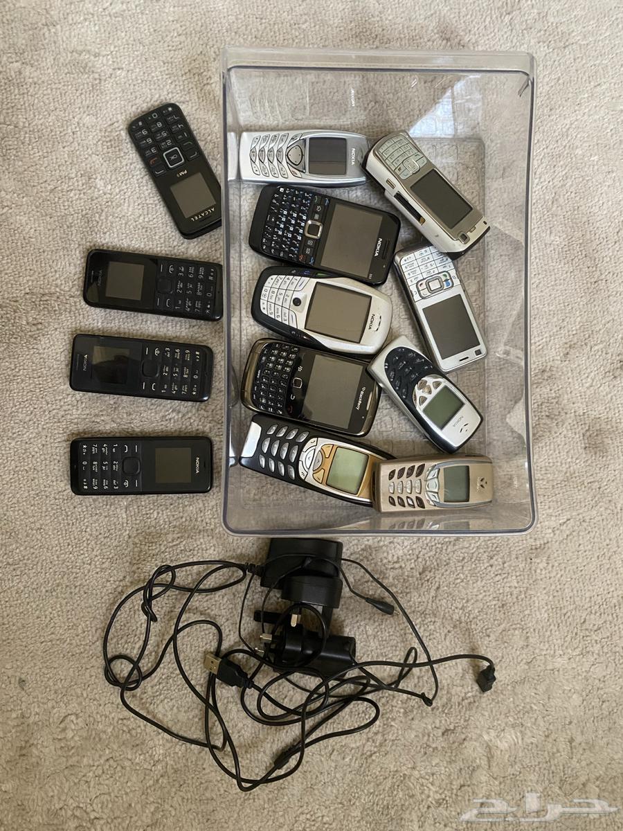 جوالات قديمة الواحد 23 ريال جملة64215402464131110