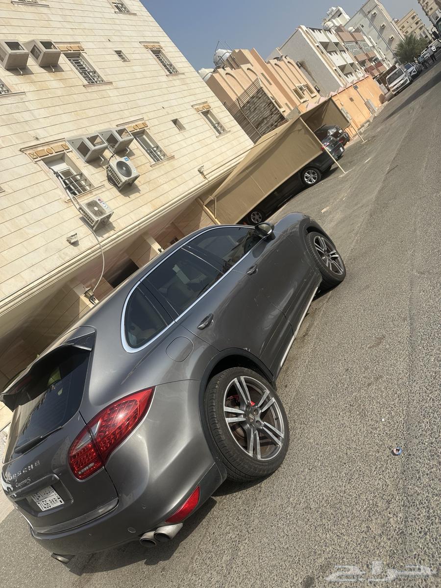 Porsche Cayenne64447705853441112