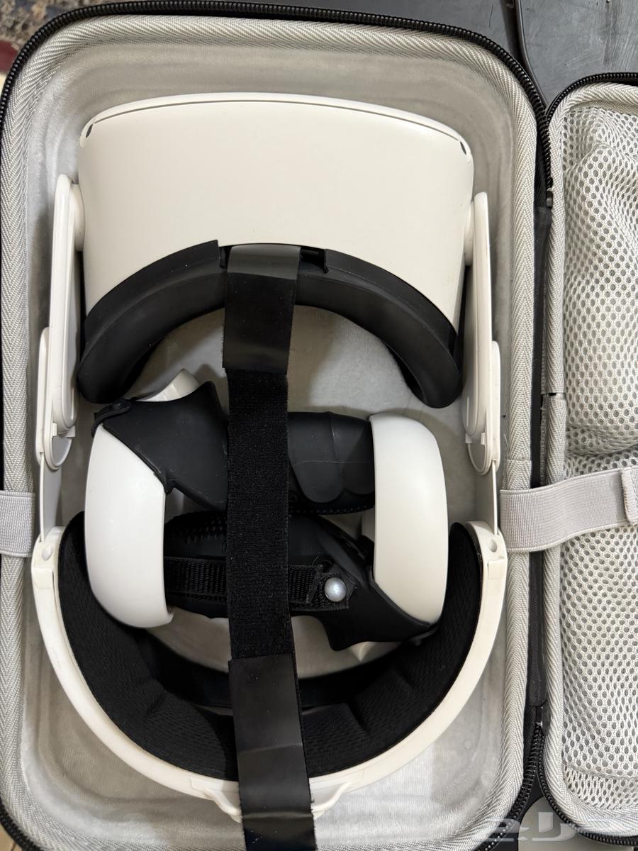 VR QUEST 2 نظارة في ار64312041597313113