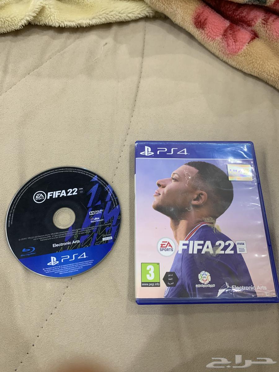 شريط فيفا 22 نضيفف جدا  مالعبت فيه الا اسبوع ولا يشكي من شي64308761448963111