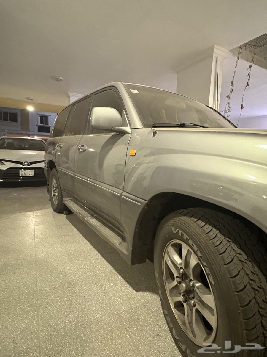 Lexus LX470 Model 200164446496543490114